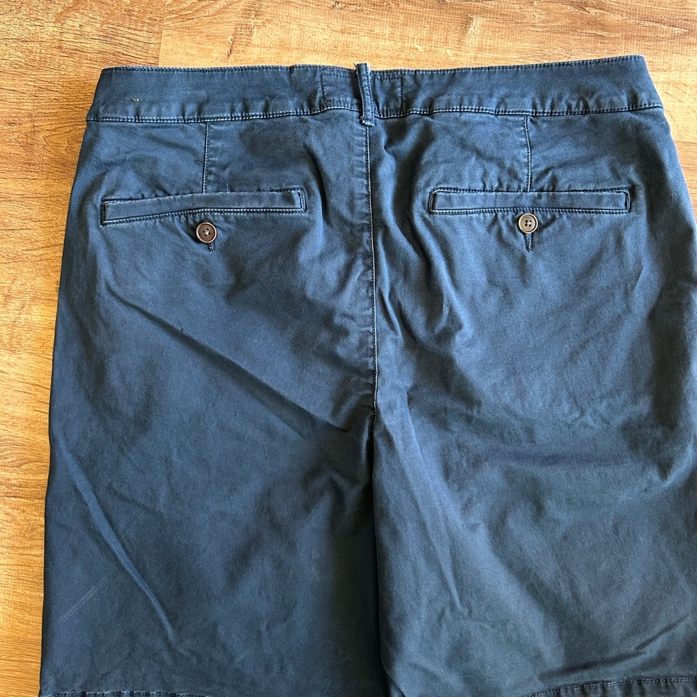 Abercrombie & Fitch Men’s Navy Classic Fit Short - Picture 3 of 8
